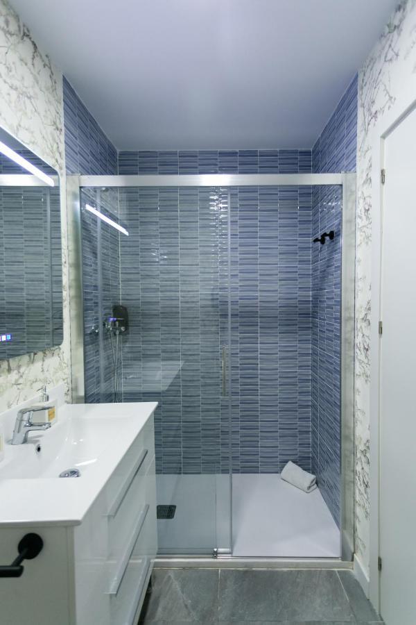 Lujoso Apartamento Con Piscina Compartida 1 Seville Ngoại thất bức ảnh